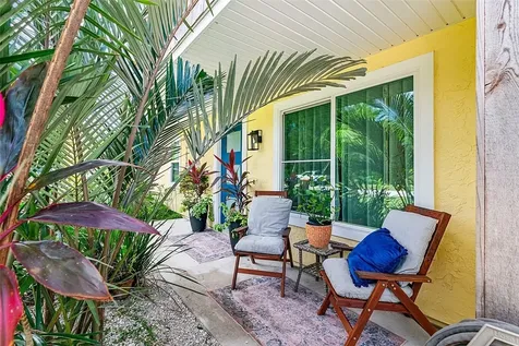 701 Highland Drive SW Vero Beach FL 32962