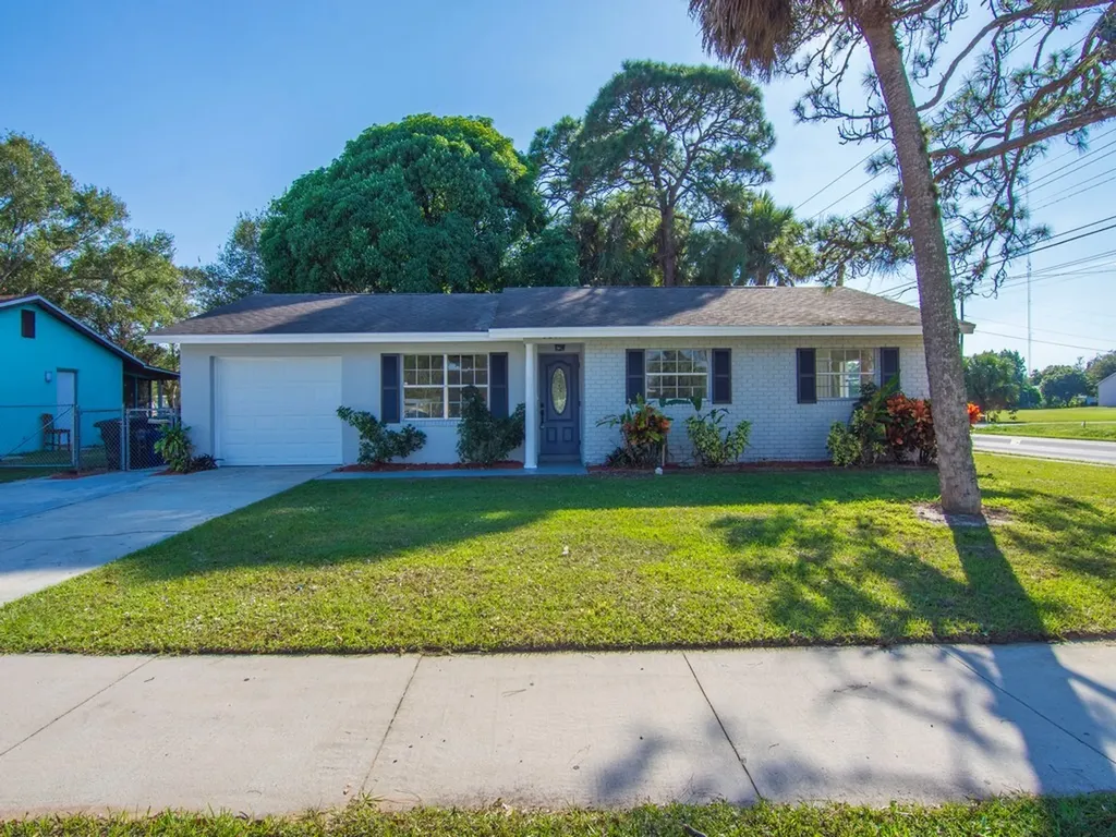 3215 Indiana Court Fort Pierce FL 34947