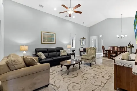 6007 Ridge Lake Circle Vero Beach FL 32967