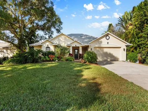 819 20th Avenue Vero Beach FL 32960