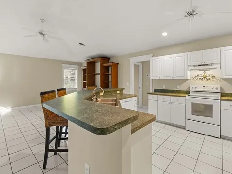 819 20th Avenue Vero Beach FL 32960