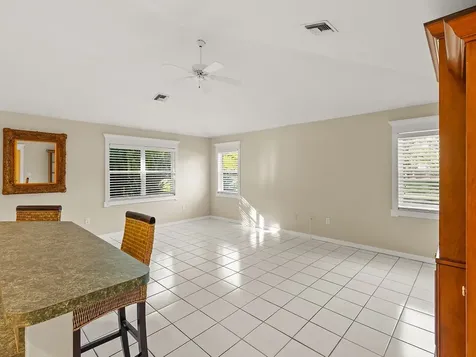 819 20th Avenue Vero Beach FL 32960