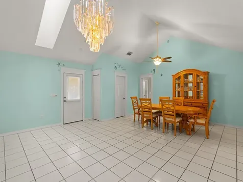 819 20th Avenue Vero Beach FL 32960