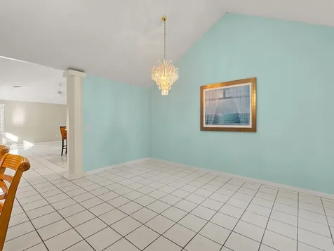 819 20th Avenue Vero Beach FL 32960