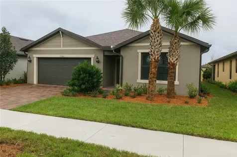 5284 Jasper Square Vero Beach FL 32967