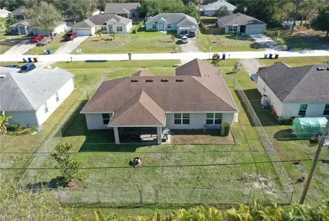 8425 105th Avenue Vero Beach FL 32967