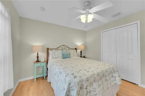 579 SE Marydale Terrace Port St Lucie FL 34983