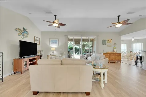 579 SE Marydale Terrace Port St Lucie FL 34983
