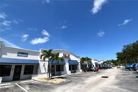 2190 45th Street Vero Beach FL 32967