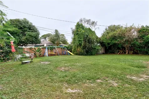 1255 35th Avenue Vero Beach FL 32960