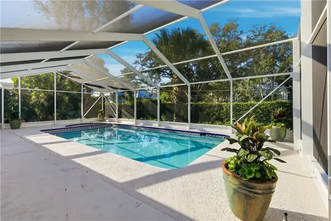1513 E Camino Del Rio Vero Beach FL 32963