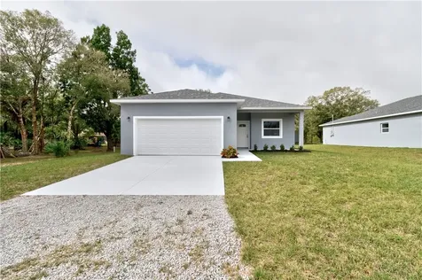 8675 101st Court Vero Beach FL 32967