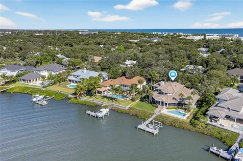 1261 Indian Mound Trail Vero Beach FL 32963