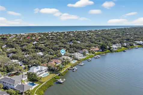 1261 Indian Mound Trail Vero Beach FL 32963