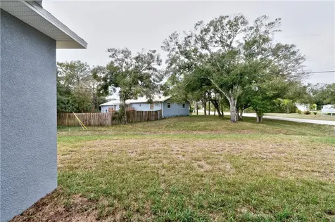 8685 101st Court Vero Beach FL 32967