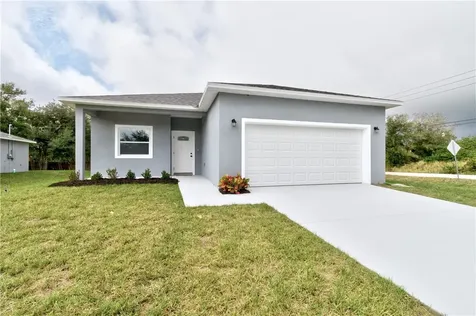 8685 101st Court Vero Beach FL 32967