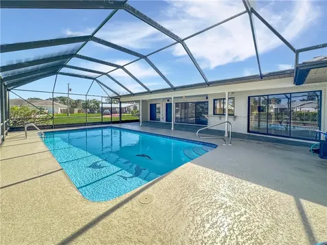 5506 Echo Pines Circle W Fort Pierce FL 34951