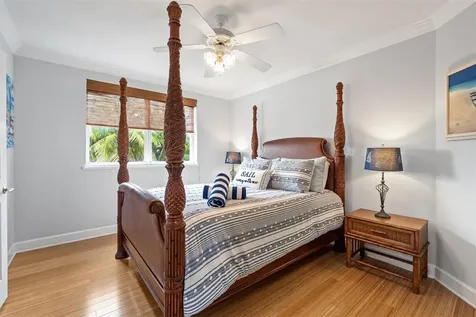 8890 N Sea Oaks Way Vero Beach FL 32963