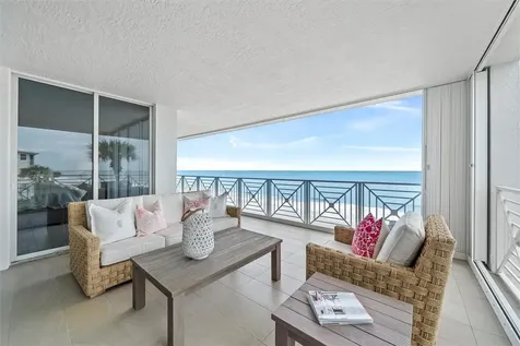 8890 N Sea Oaks Way Vero Beach FL 32963
