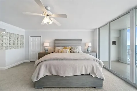 8890 N Sea Oaks Way Vero Beach FL 32963