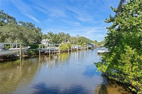 3001 Nassau Drive Vero Beach FL 32960