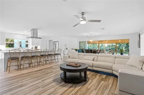3001 Nassau Drive Vero Beach FL 32960