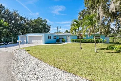 3001 Nassau Drive Vero Beach FL 32960