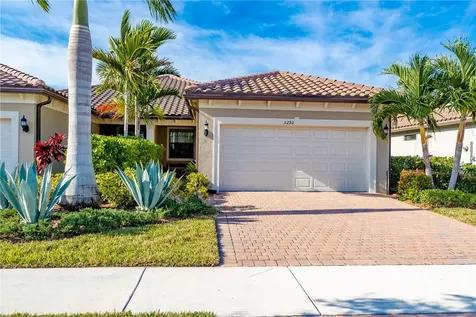 5292 Unity Square Vero Beach FL 32967