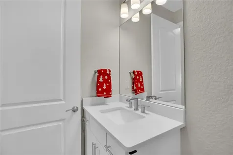 5292 Unity Square Vero Beach FL 32967