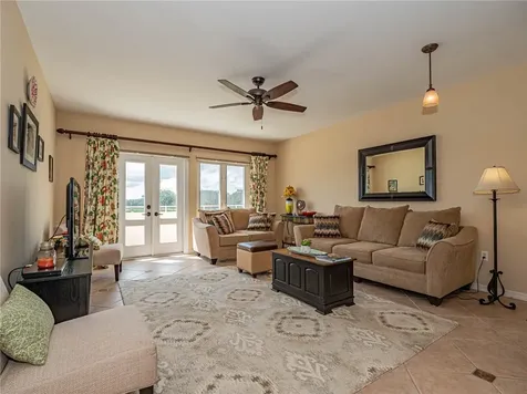 5075 Harmony Circle Vero Beach FL 32967
