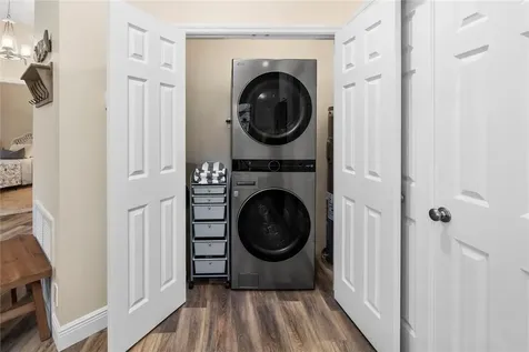 1335 Winding Oaks Circle E Vero Beach FL 32963