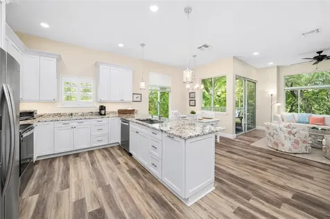 1335 Winding Oaks Circle E Vero Beach FL 32963