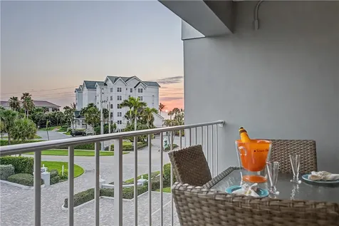 2743 Ocean Drive Vero Beach FL 32963