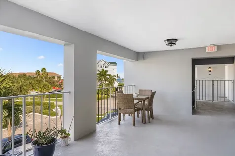 2743 Ocean Drive Vero Beach FL 32963