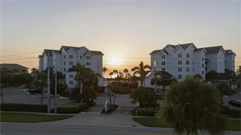 2743 Ocean Drive Vero Beach FL 32963