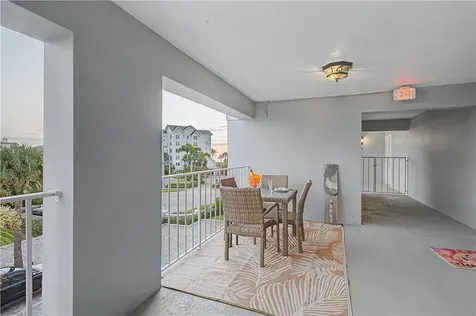 2743 Ocean Drive Vero Beach FL 32963