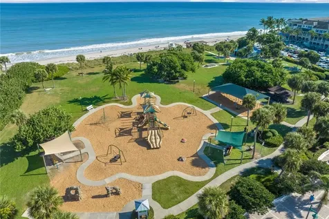 2743 Ocean Drive Vero Beach FL 32963