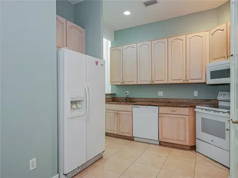 1835 Bridgepointe Circle Vero Beach FL 32967