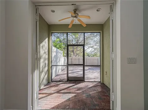 1835 Bridgepointe Circle Vero Beach FL 32967