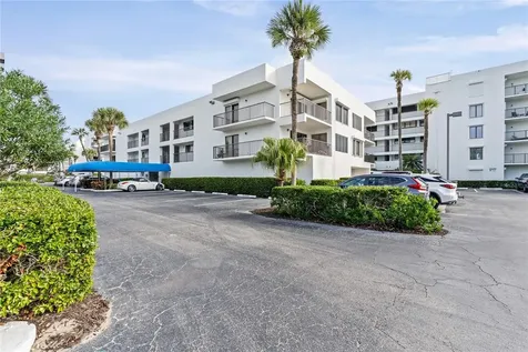 1616 Ocean Drive Vero Beach FL 32963