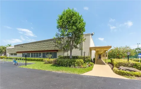 31 Vista Gardens Trail Vero Beach FL 32962