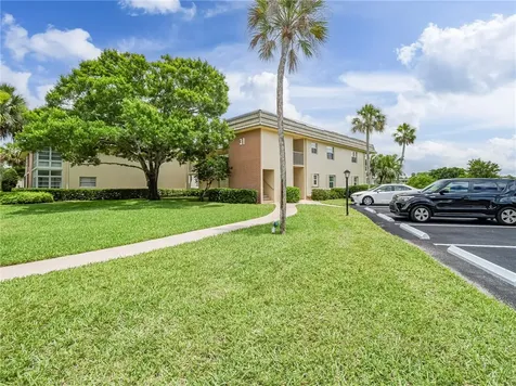 31 Vista Gardens Trail Vero Beach FL 32962