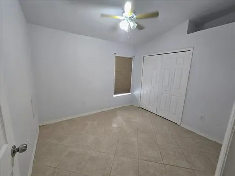 4876 30th Avenue Vero Beach FL 32967