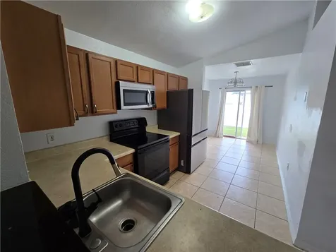 4876 30th Avenue Vero Beach FL 32967