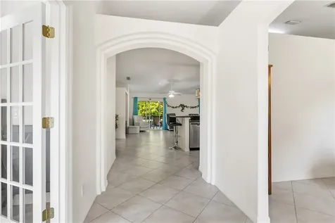 3660 2nd Street SW Vero Beach FL 32968