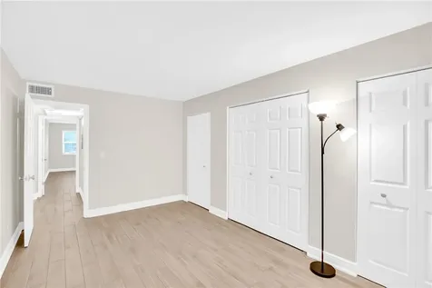 2333 Indian River Boulevard Vero Beach FL 32960