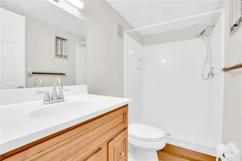 2333 Indian River Boulevard Vero Beach FL 32960