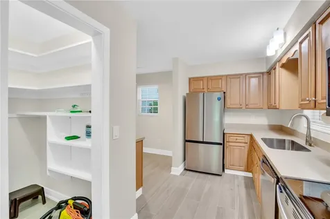 2333 Indian River Boulevard Vero Beach FL 32960