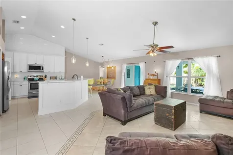 1925 Sylvester Lane Port St Lucie FL 34984