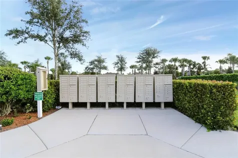 5288 Jasper Square Vero Beach FL 32967